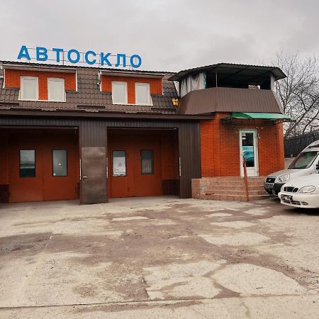 Хостел Благо Khmel'nyts'kyy Exterior photo