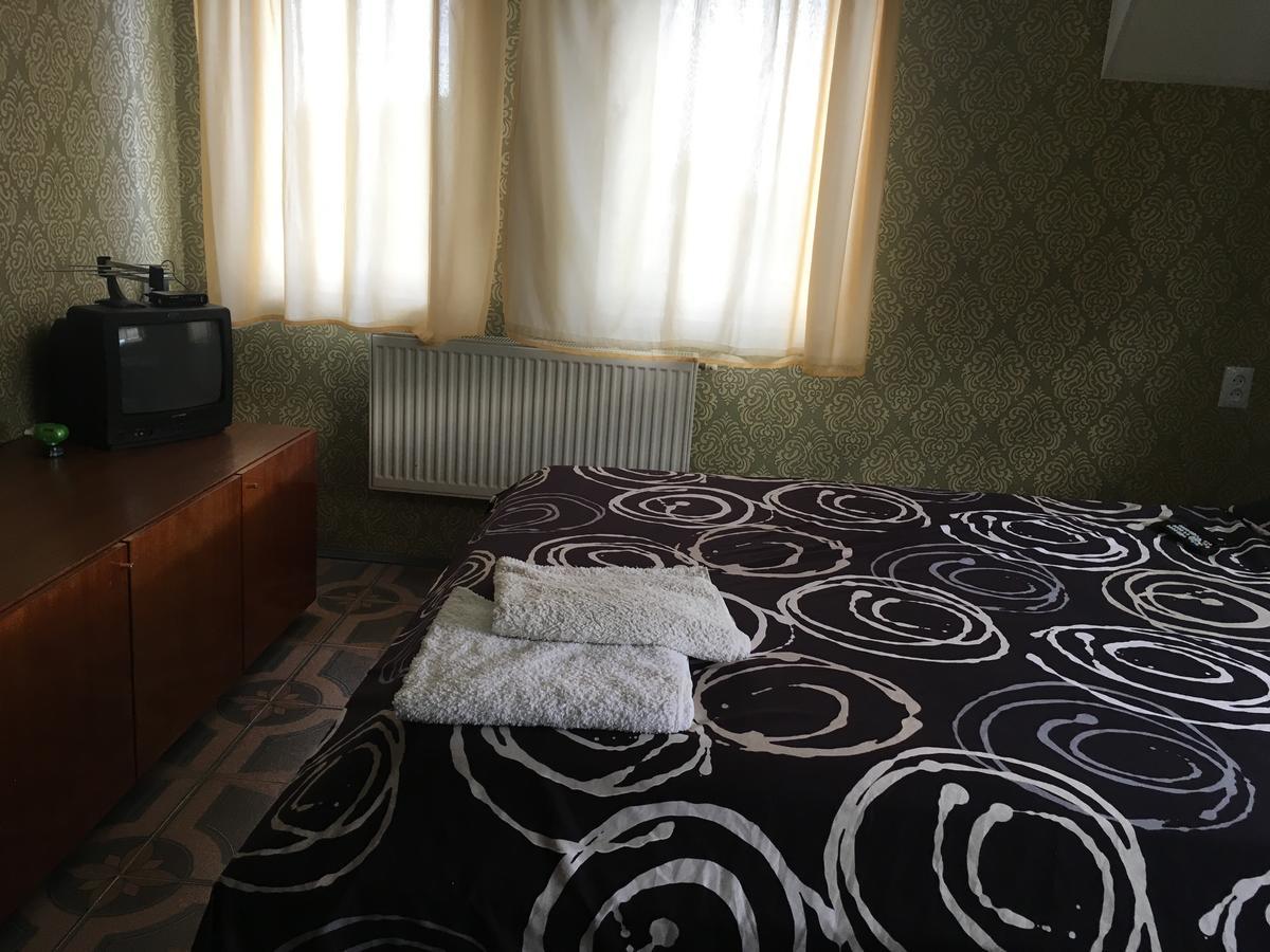 Хостел Благо Khmel'nyts'kyy Exterior photo